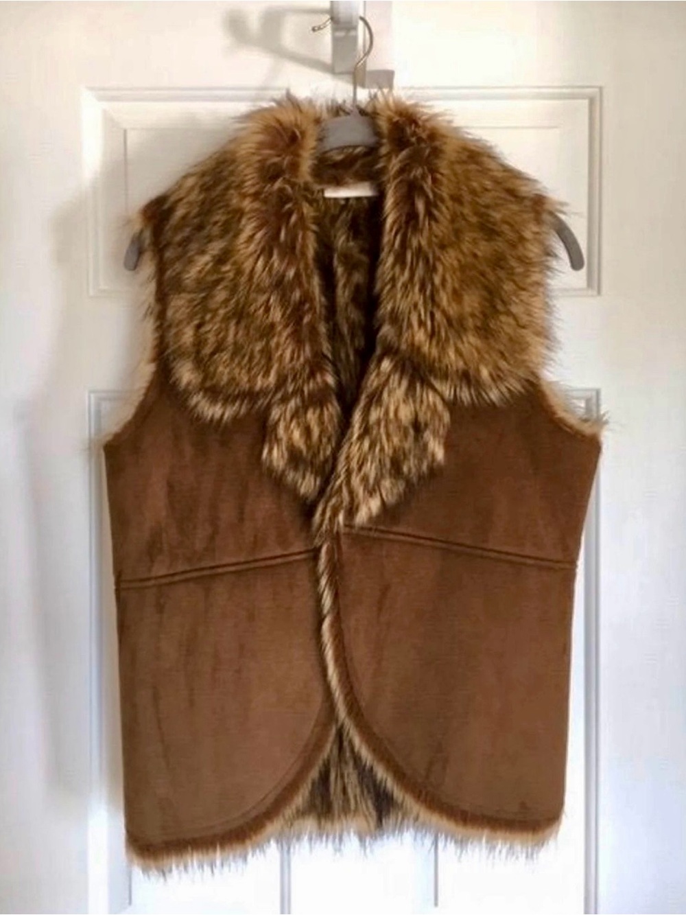 Chico's Brown Faux Fur Vest Trim